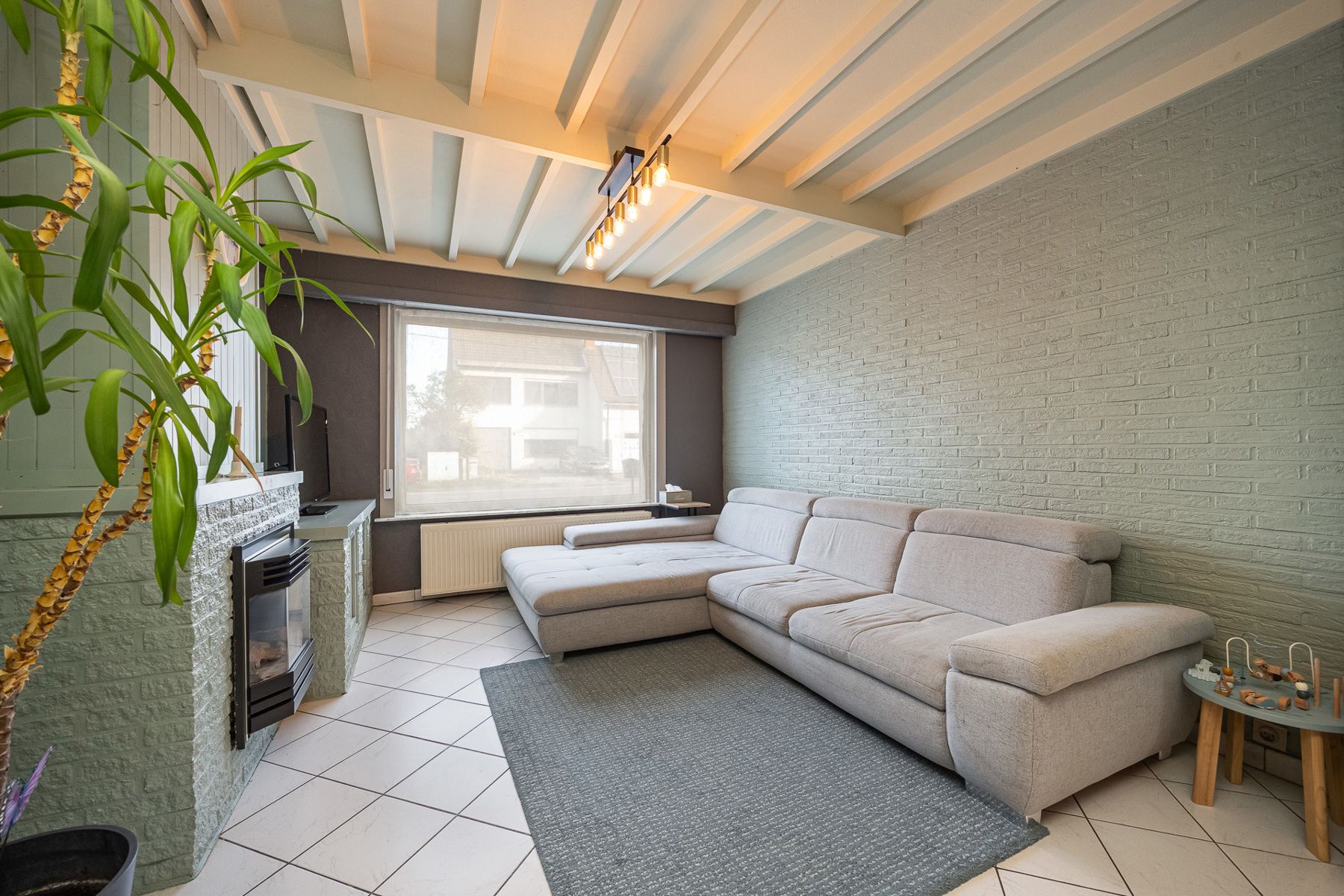Charmante en goed onderhouden woning met 2 à 3 slk + garage foto 6