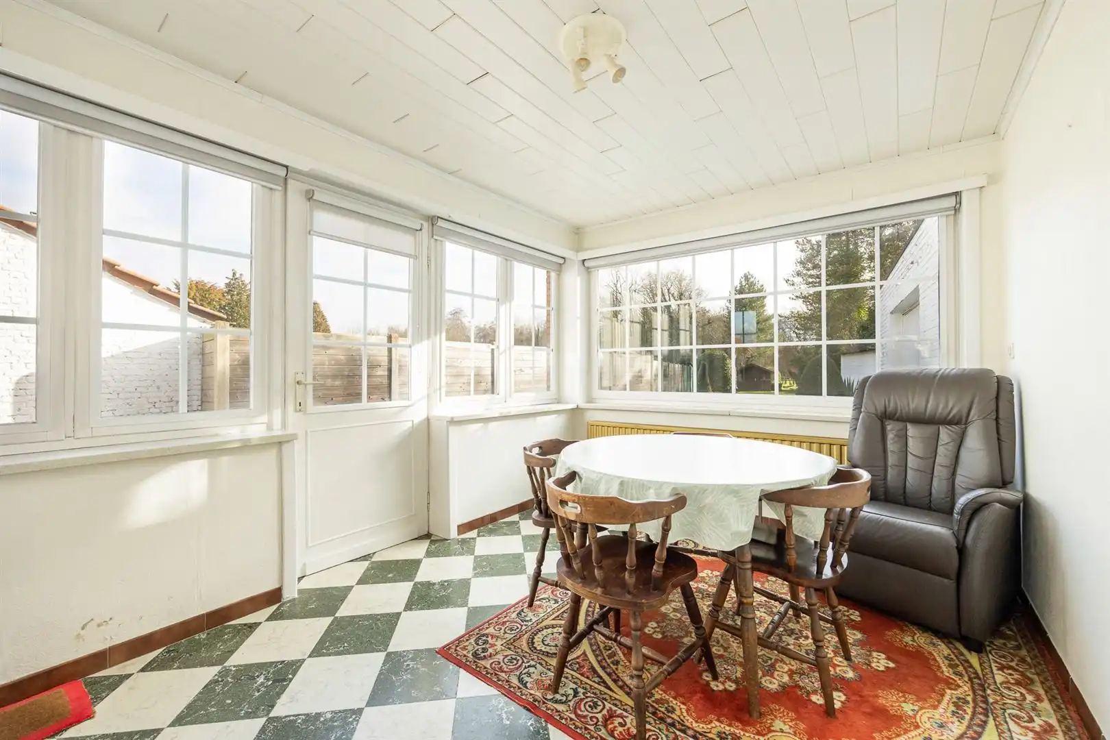 Toffe woning op ruim perceel! foto 5