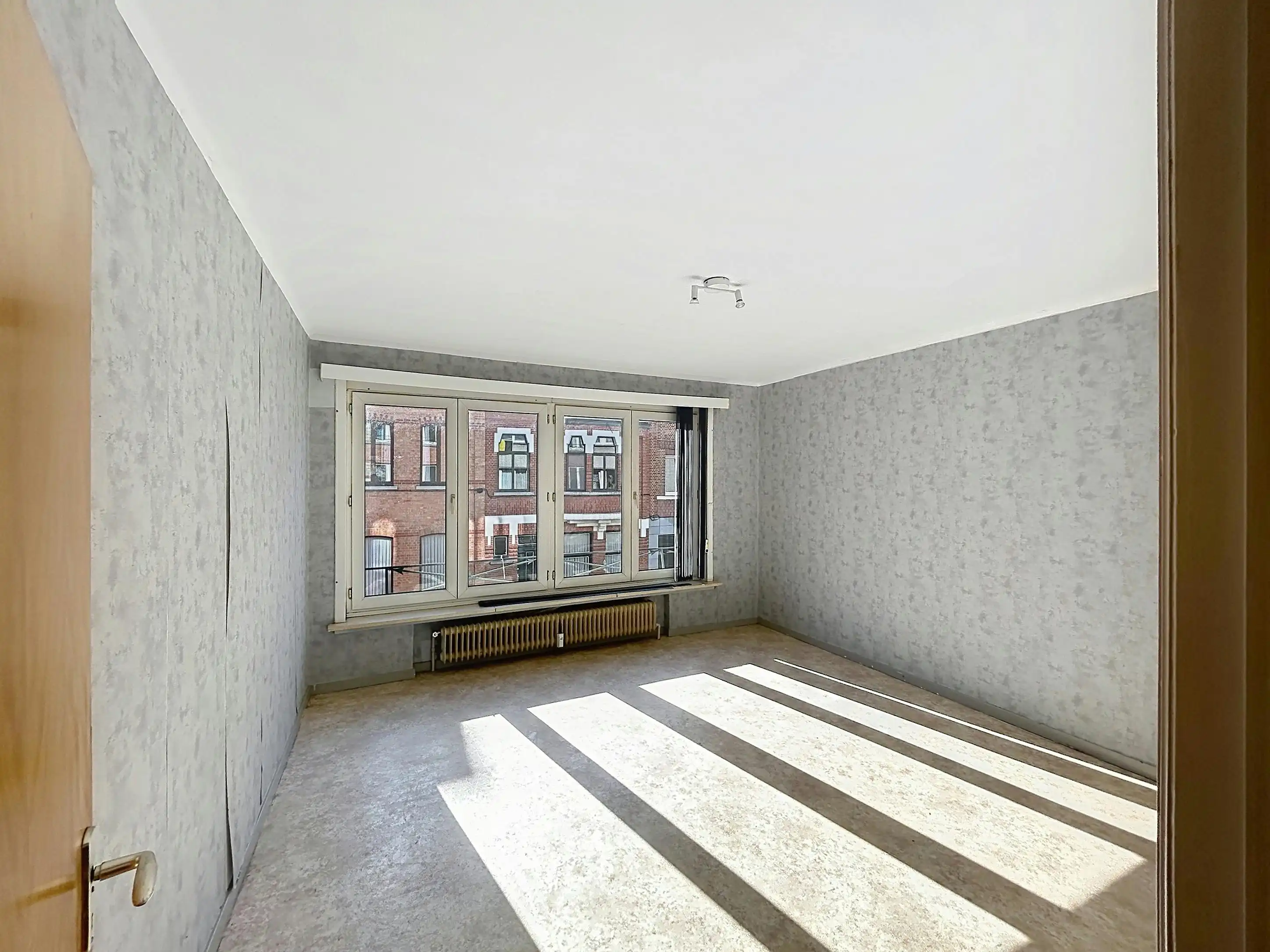 Te renoveren appartement met 2 slaapkamers in Vilvoorde foto 8