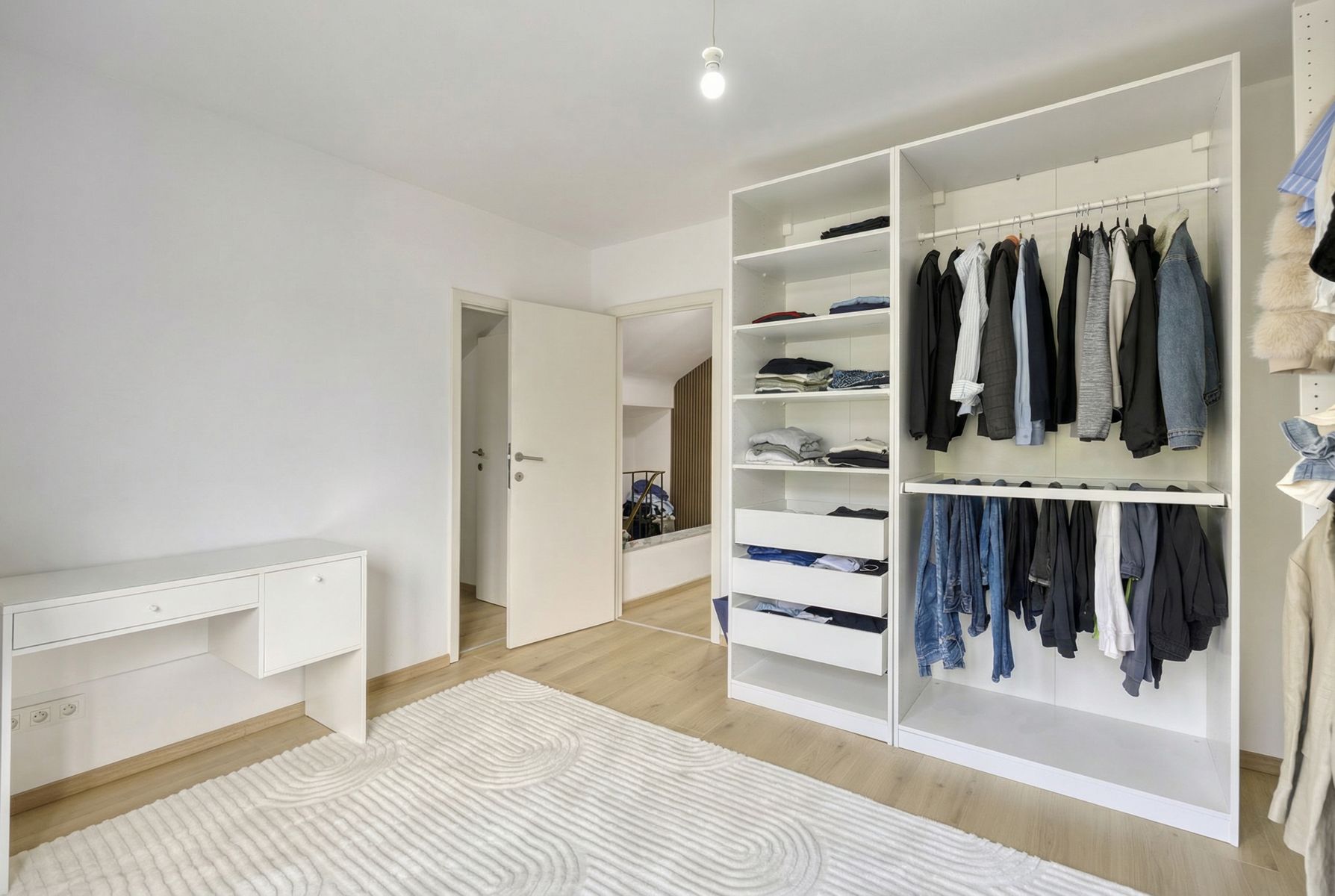 Gerenoveerde driegevelwoning nabij Halle foto 14