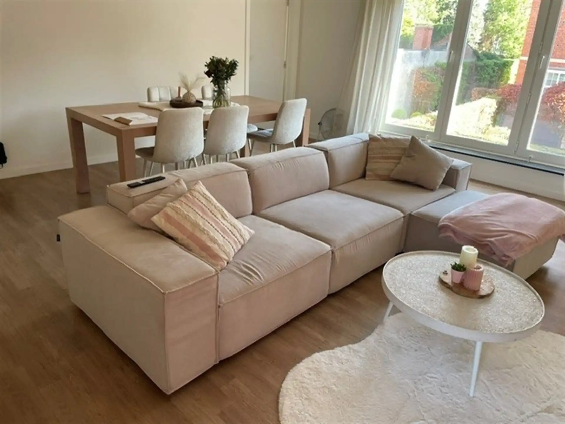 Gunstig gelegen opgeknapt appartement met terras.  foto 7