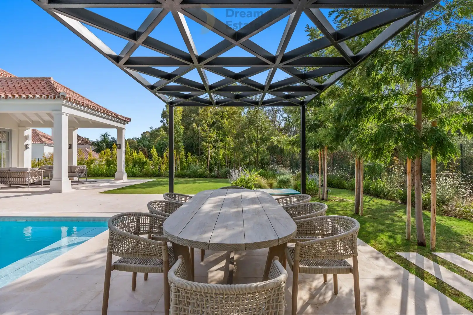 Schitterende nieuwe villa gelegen te La Cerquila, Nueva Andalucía, Marbella. foto 32