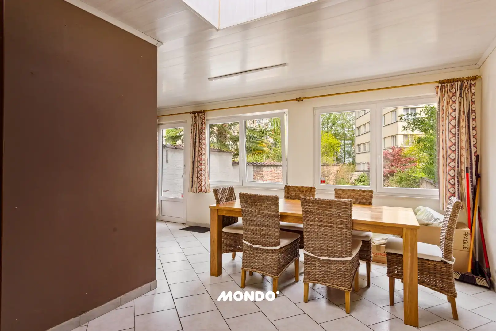 Royale woning, met tuin en garage in het groene Laken foto 4