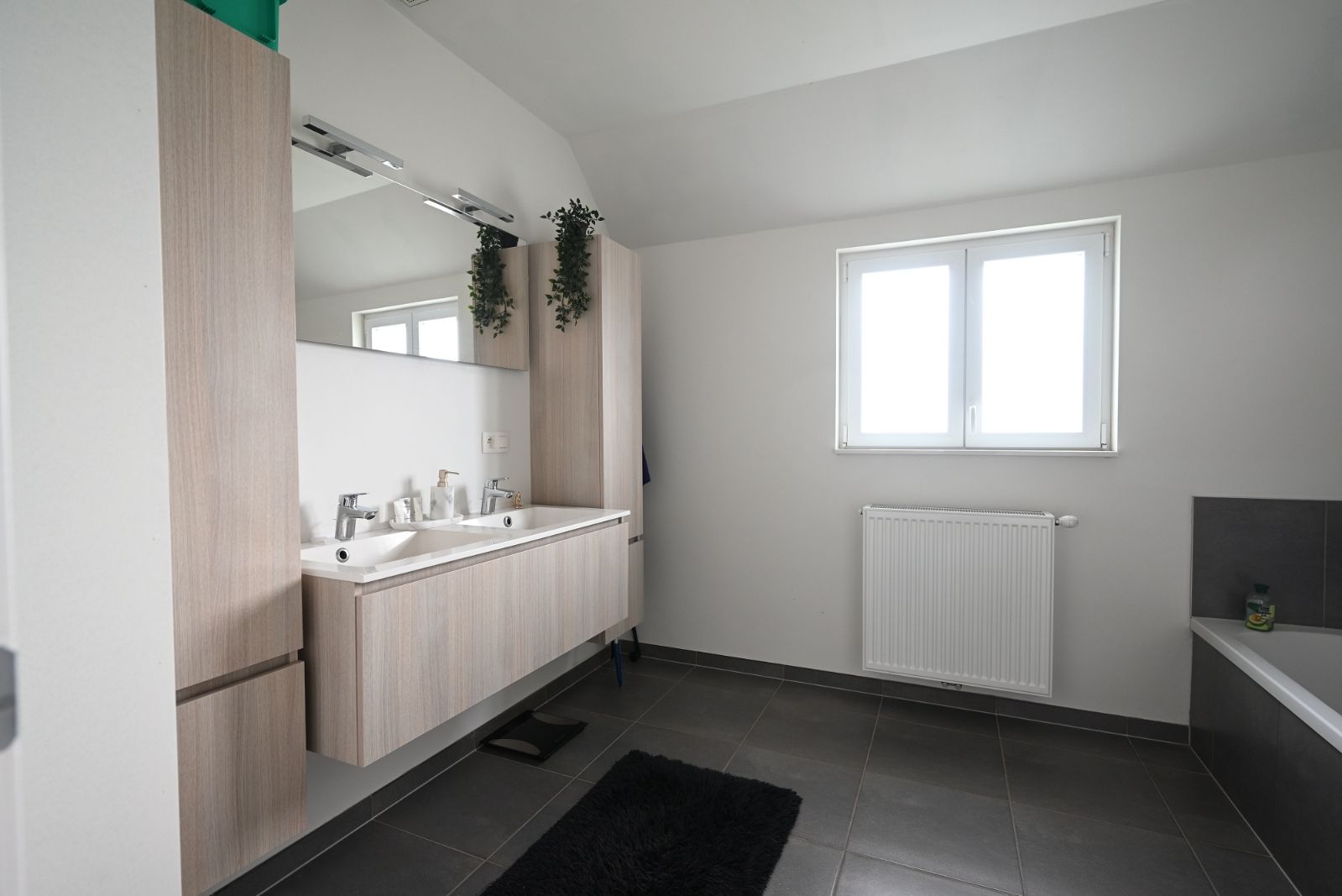 Ruime en instapklare kangoeroewoning – ideaal voor samenwonen met behoud van privacy! foto 6