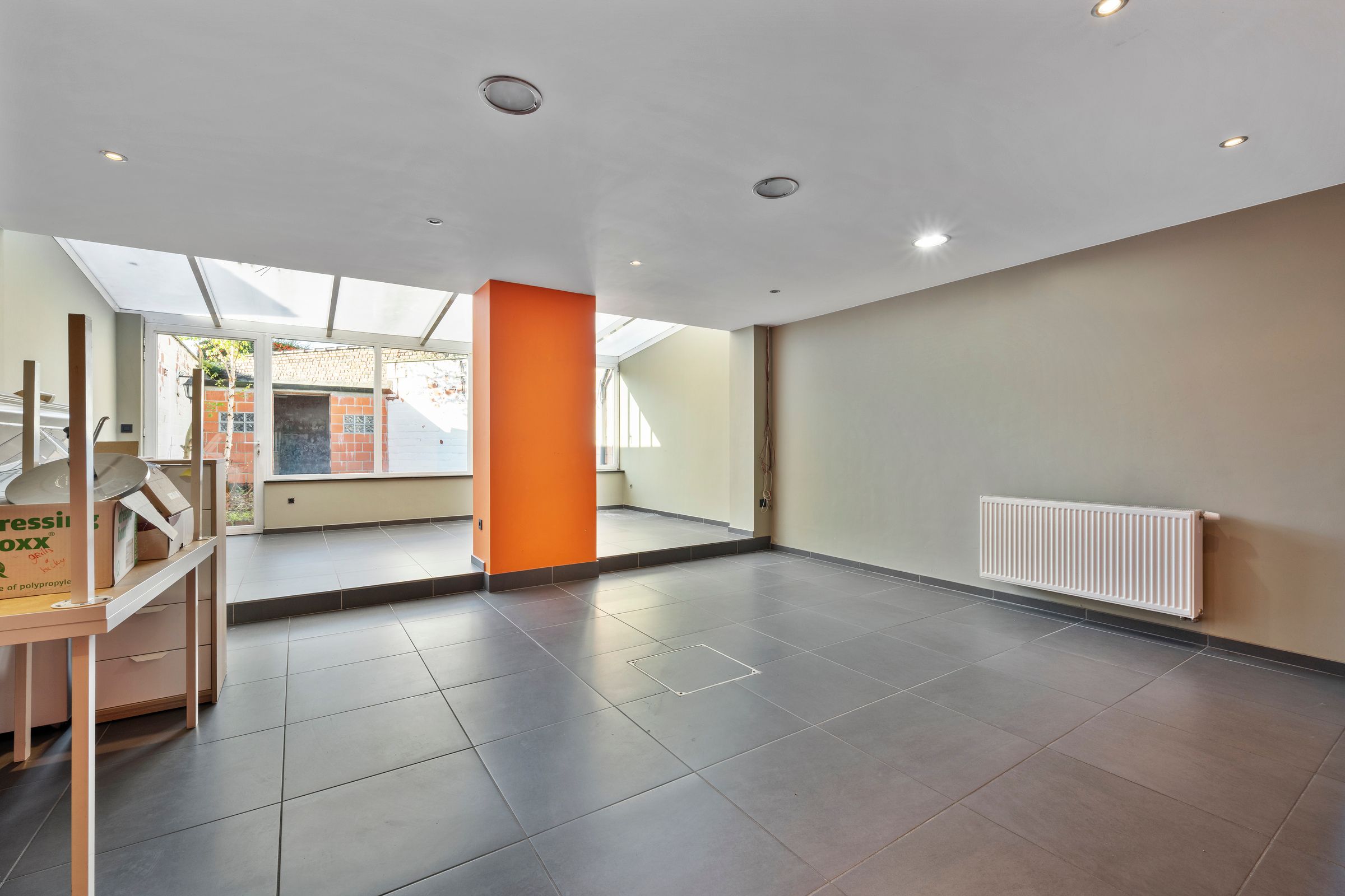 GERENOVEERD COMMERCIEEL PAND MET WOONST TOPLOCATIE foto 12
