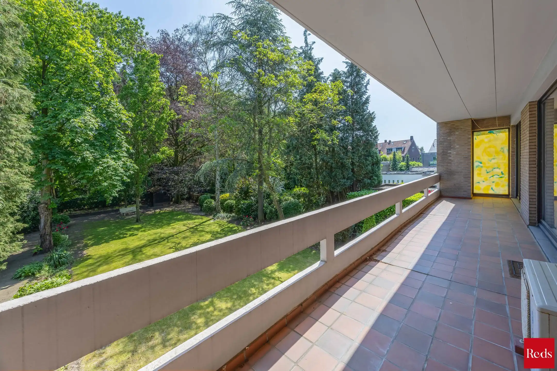 Karaktervolle villa met mooie tuin op toplocatie in Kapellen foto 24