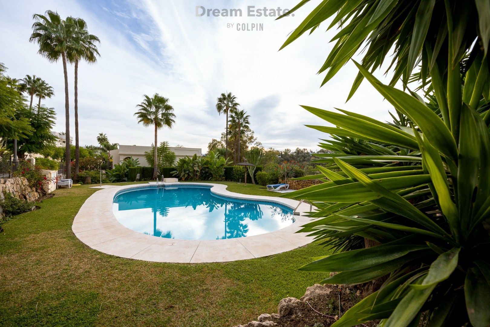 Een prachtige woning in de veilige en rustige omgeving van La Quinta met zéér mooi uitzicht op bergen, golf en zee. foto 47