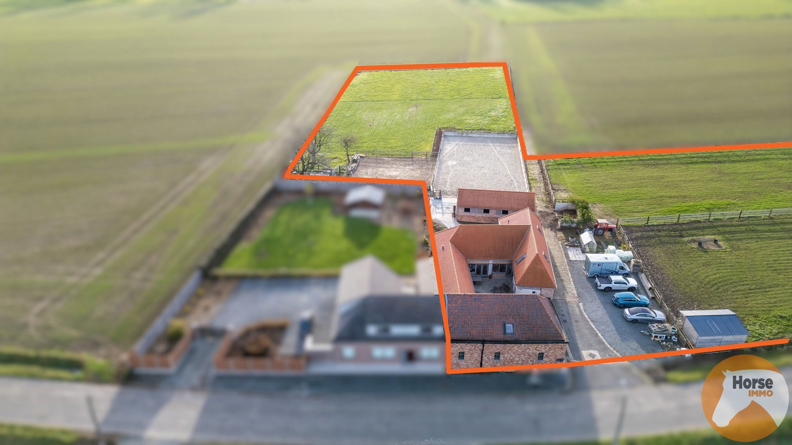 LIERDE -  Rustig gelegen vierkantshoeve op 1,5 ha foto 2