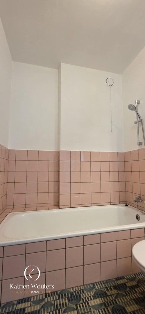 Gerenoveerd 2 slpk-appartement nabij het centrum foto 10