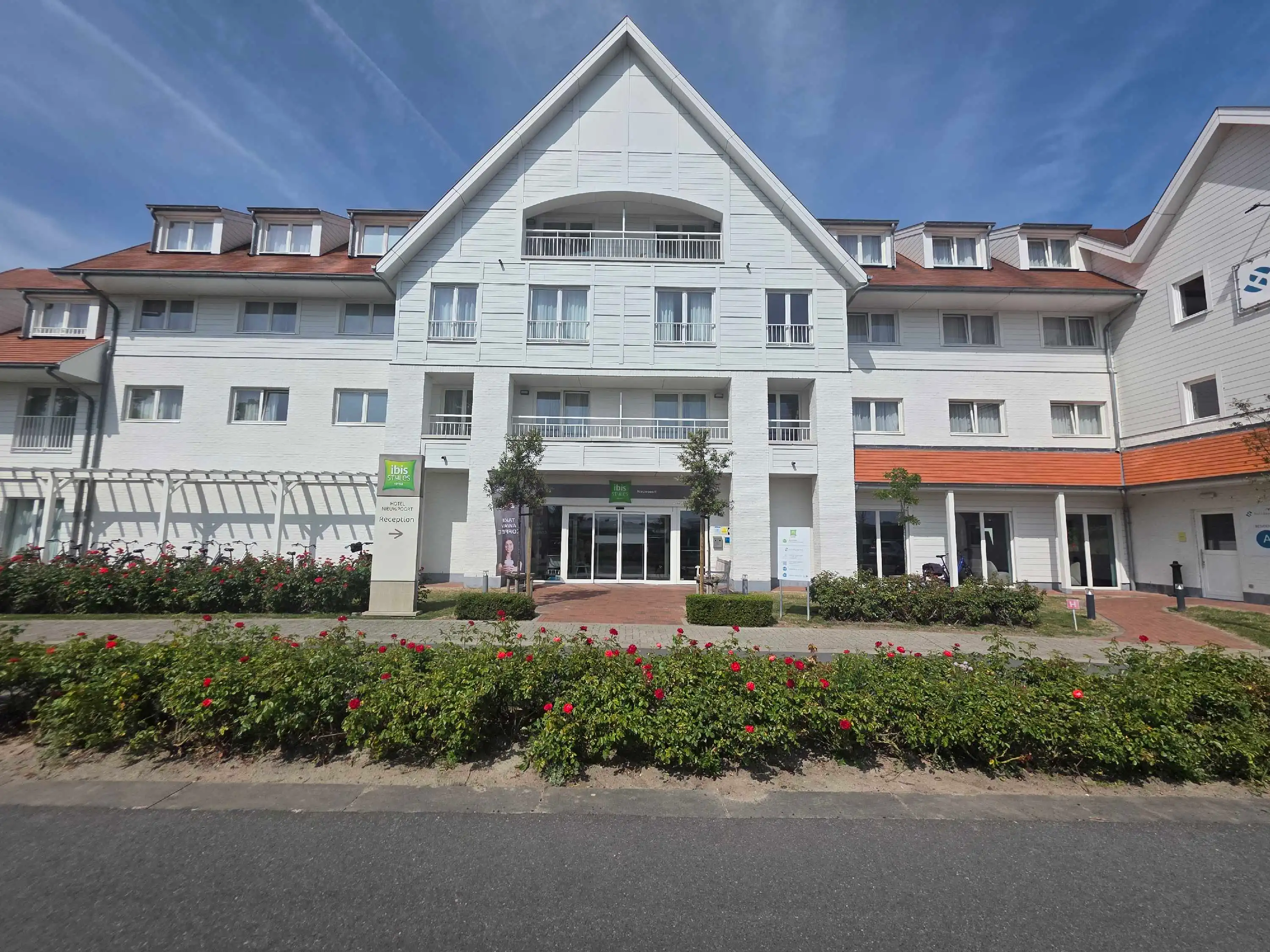 Investeren in een hotelkamer aan zee in Ibis Styles Nieuwpoort foto 8