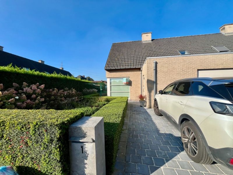 INSTAPKLARE WONING MET DRIE SLAAPKAMERS EN TUIN foto 12