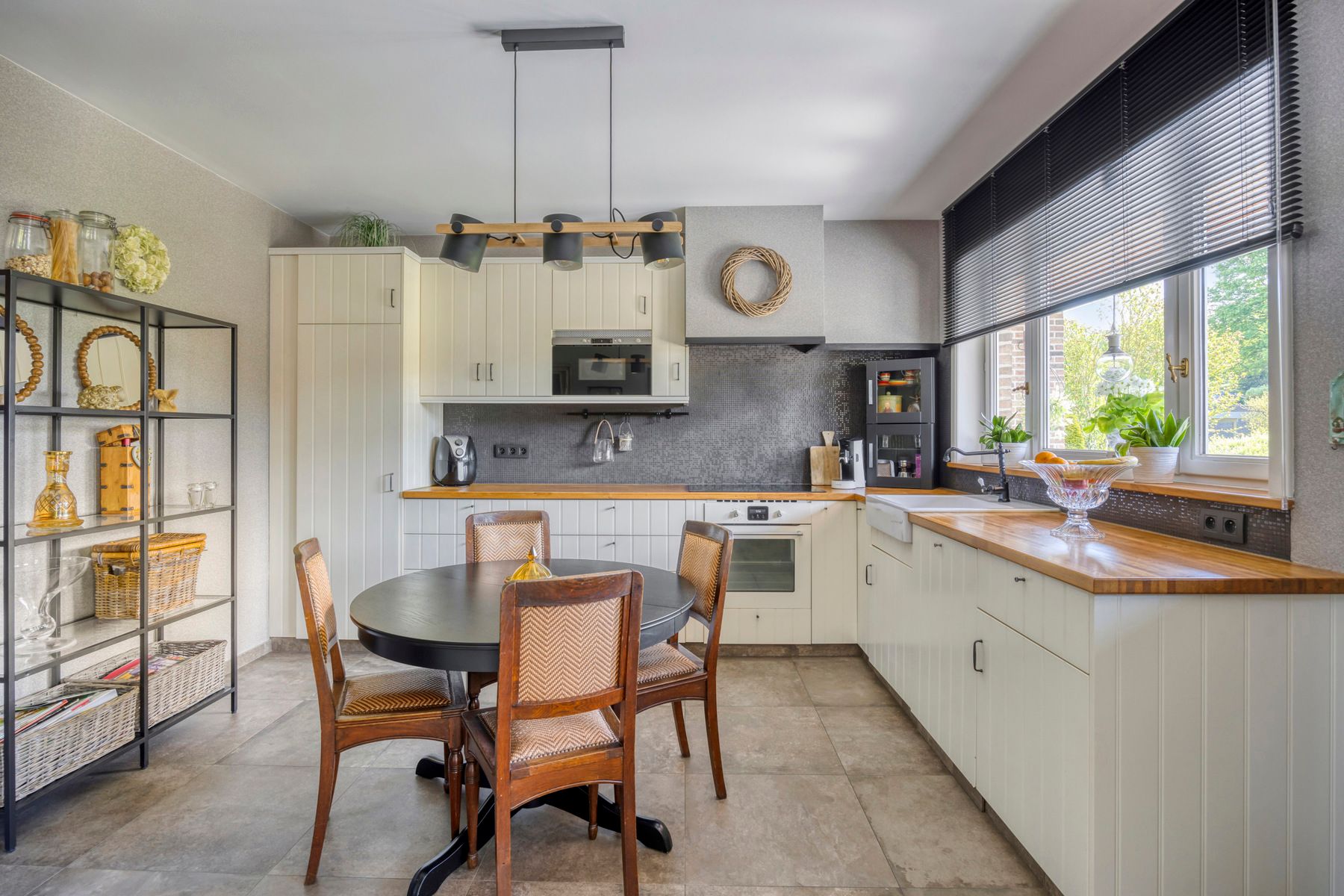 Vrijstaande woning te Bekkevoort. foto 9