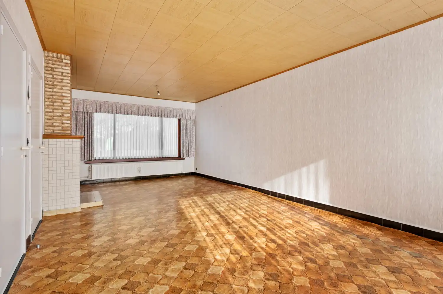Charmante Halfopen woning met inpandige garage op toplocatie in Oelegem! foto 3