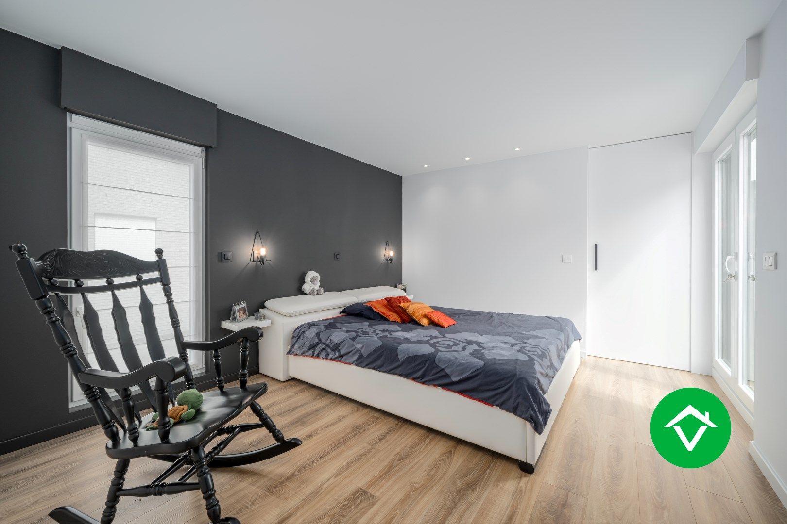 Zeer stijlvolle en instapklare villa te koop in het centrum van Koekelare. foto 25