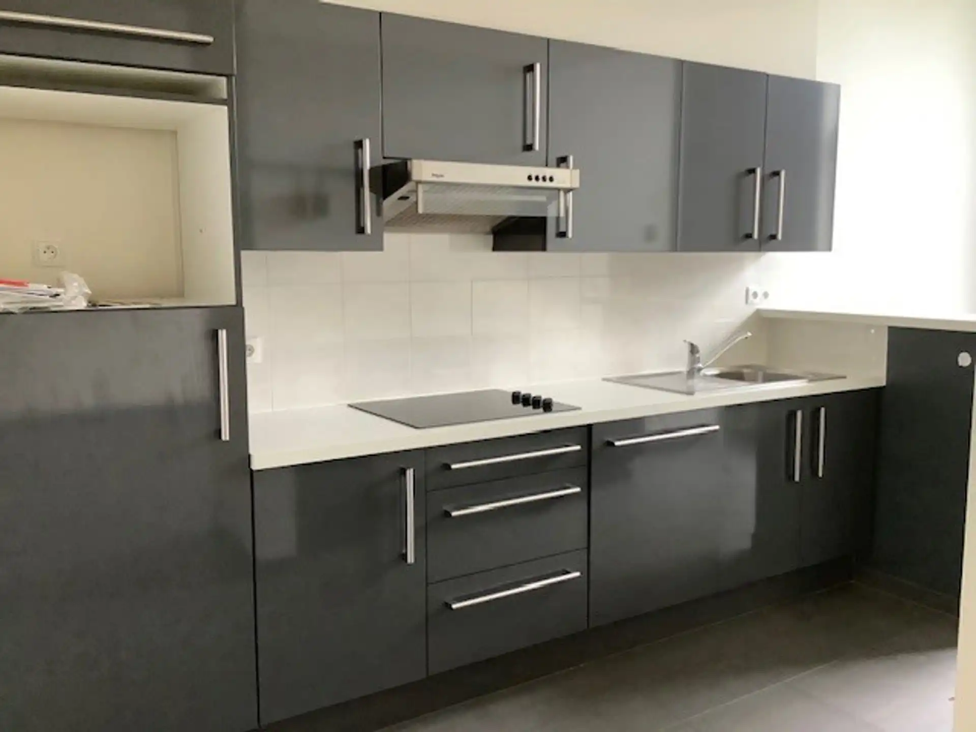 LEDE - Ruim, gelijkvloers appartement mét staanplaats. foto 4