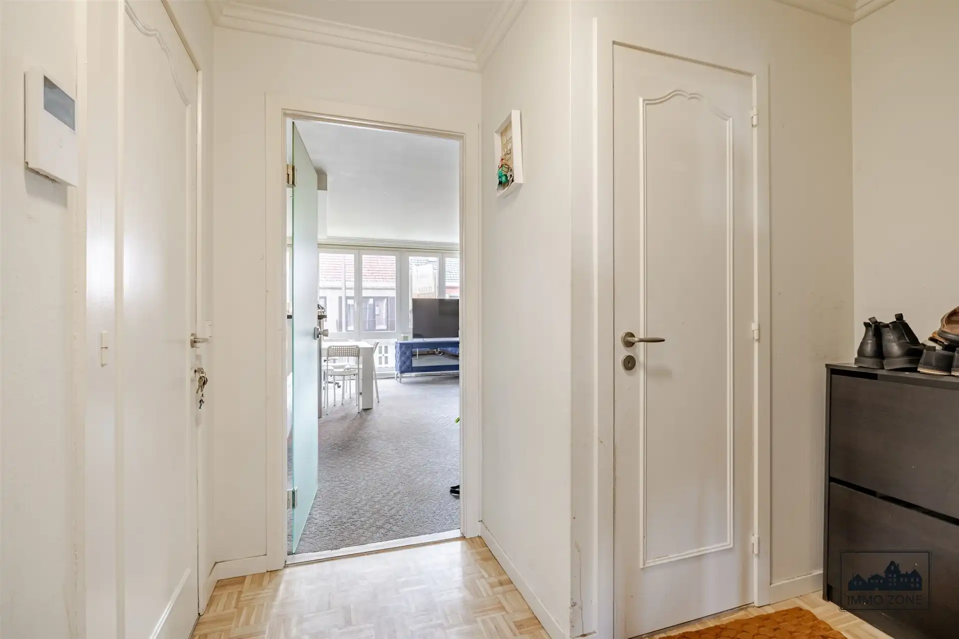 Gunstig gelegen appartement met 2 slaapkamers en garage foto 3