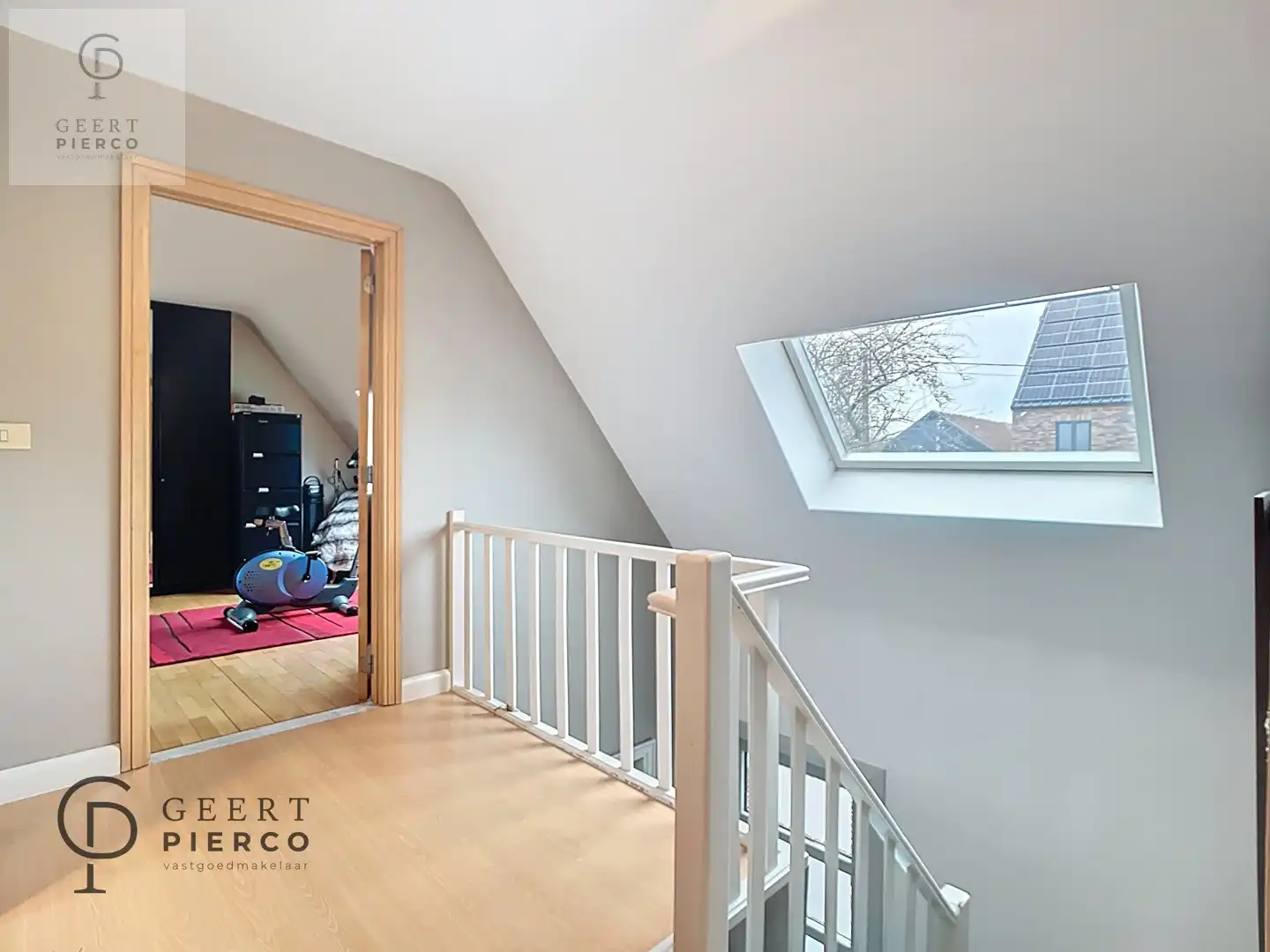 Knappe instapklare villa foto 16