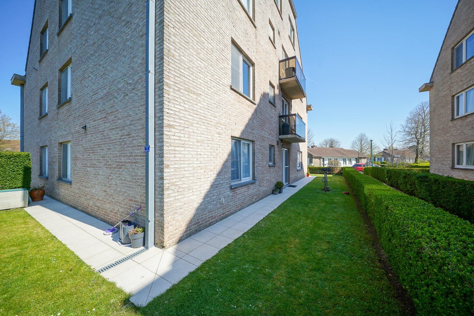Ruim gelijkvloers 2-slaapkamerappartement in Residentie Lindenhof foto 3