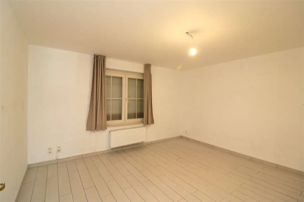 Recente woning met drie slaapkamers en garage op rustige locatie foto 20