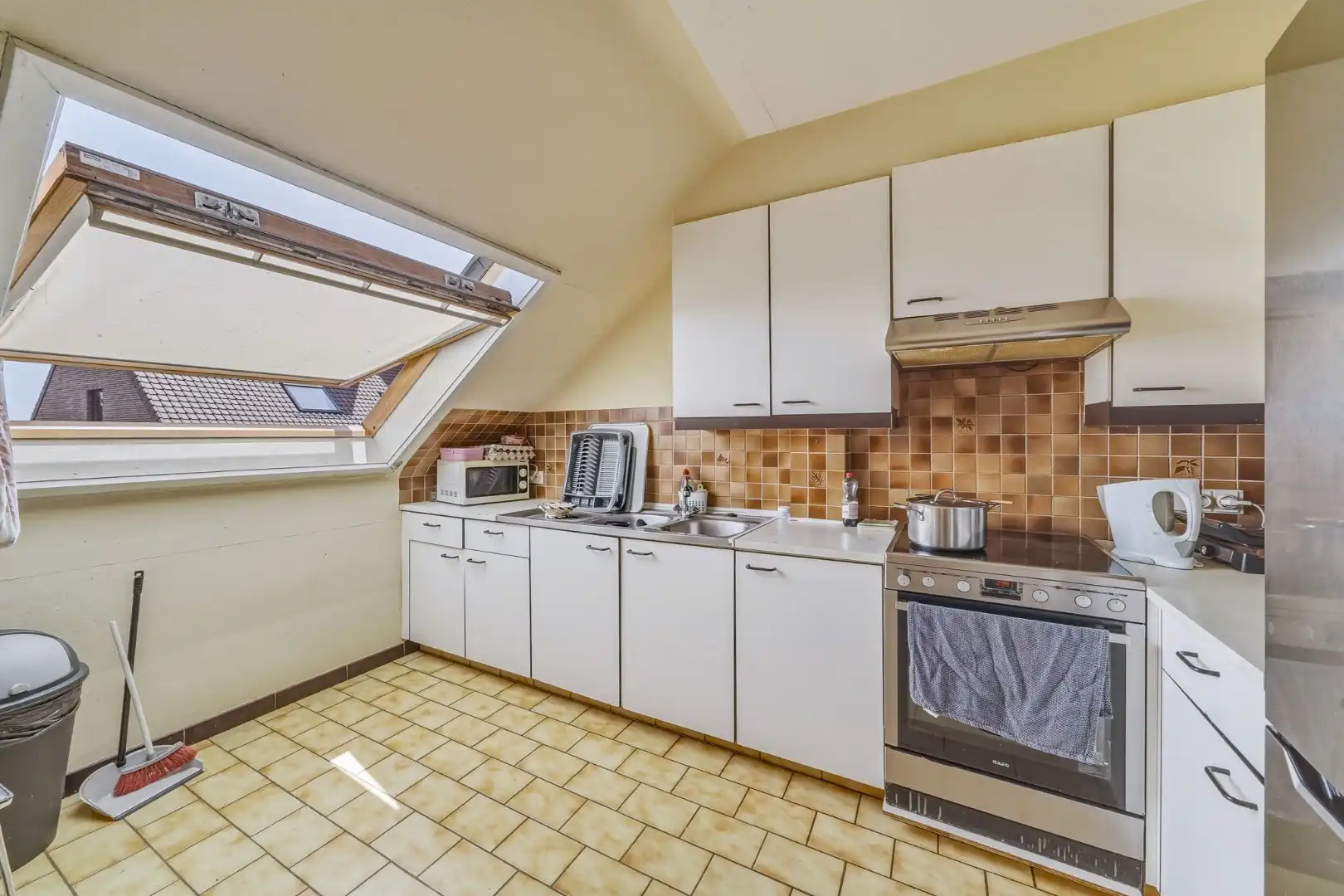 Interessant opbrengsteigendom met 3 appartementen in Oudenburg foto 16