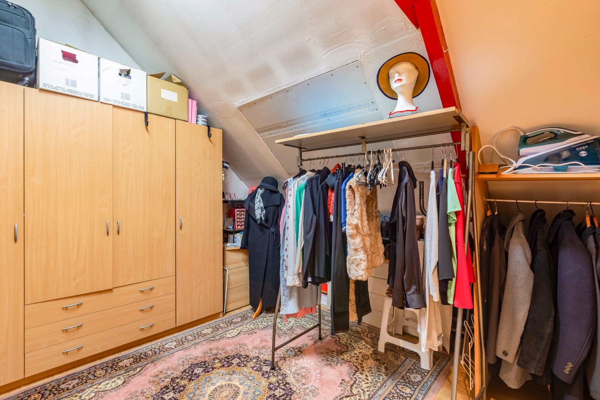 Ruime gezinswoning met 4 slaapkamers, magazijn en zicht op het groen foto 20