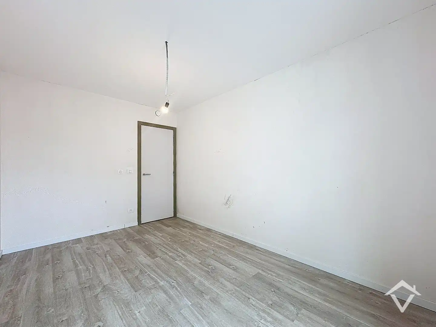 Wonen nabij jachthaven en zee - ruim appartement met terras en drie slaapkamers foto 20