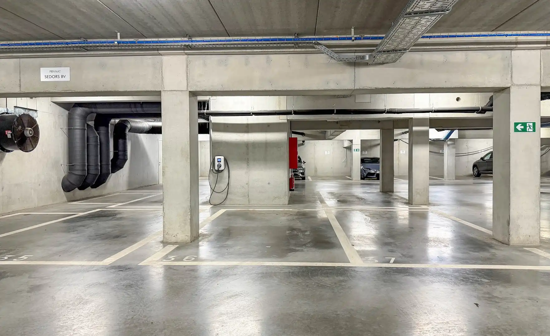 Stijlvol afgewerkt appartement met open zichten, zuidgericht terras, autostaanplaats en berging foto 22