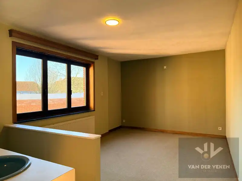 2 slaapkamer appartement in centrum van Zonhoven. foto 7