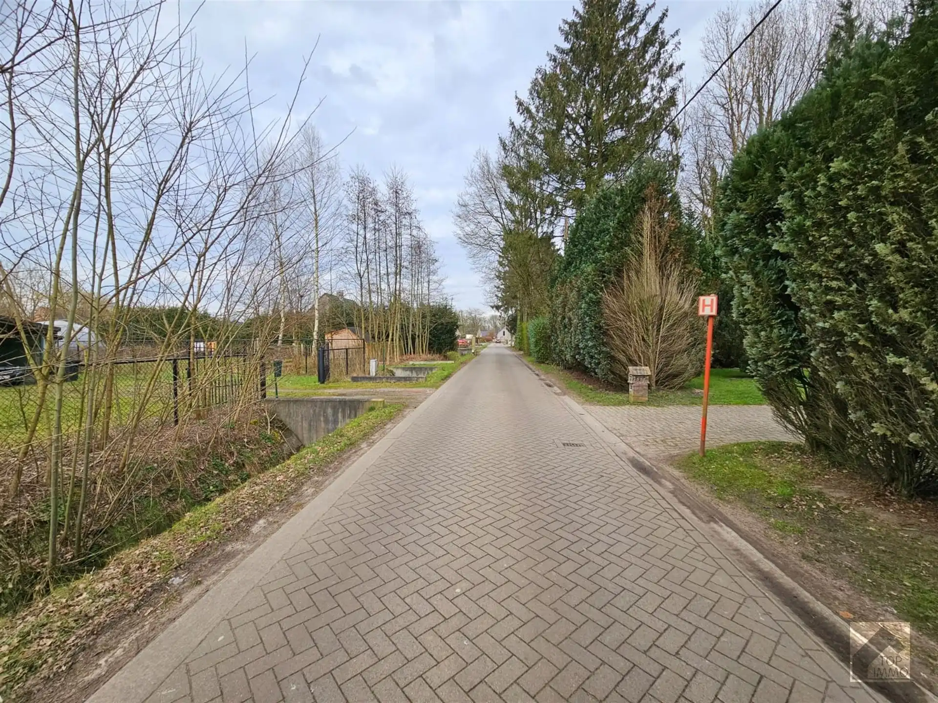Bouwgrond 1585 m² - St Job foto 2