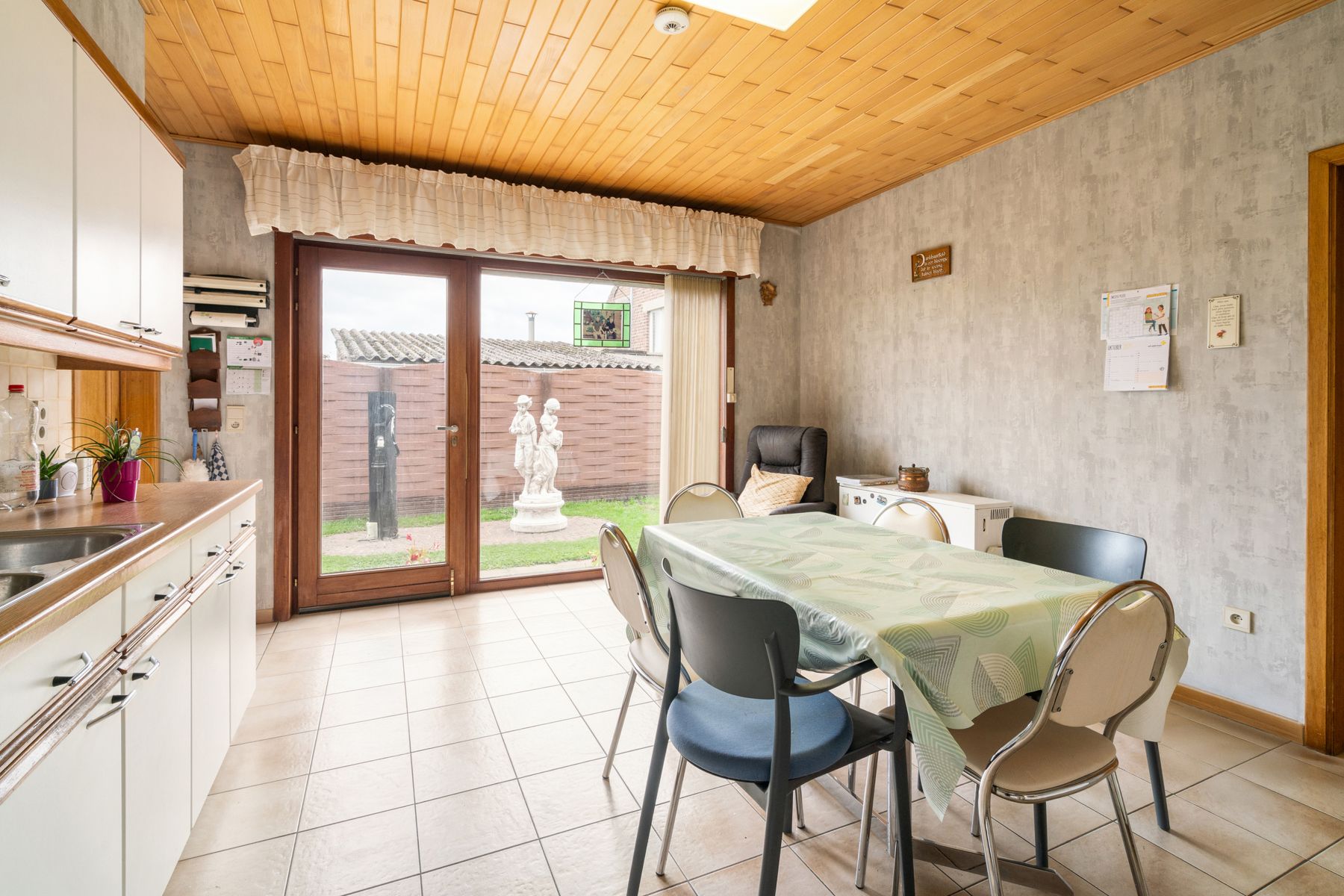 TE KOOP - bungalow op 12 are met uitbreidingsmogelijkheden foto 10