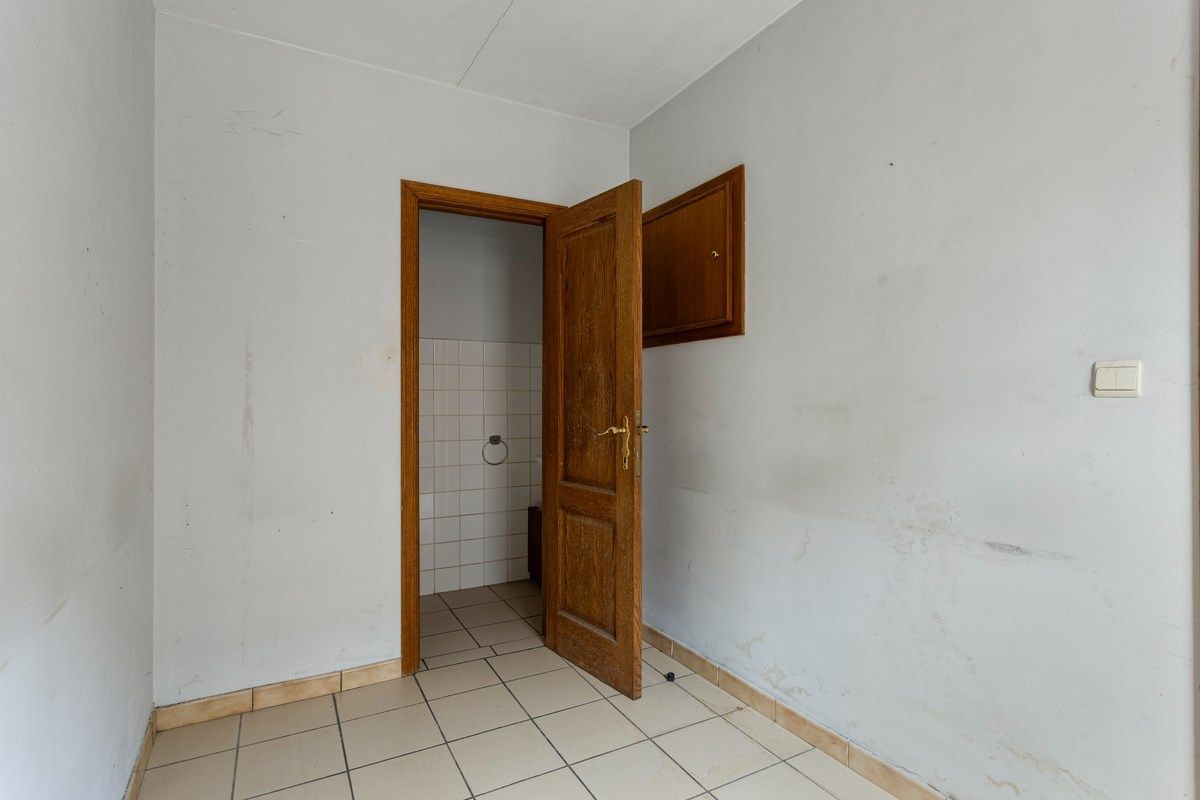 Grote woning, rustig gelegen aan centrum Tongeren foto 15