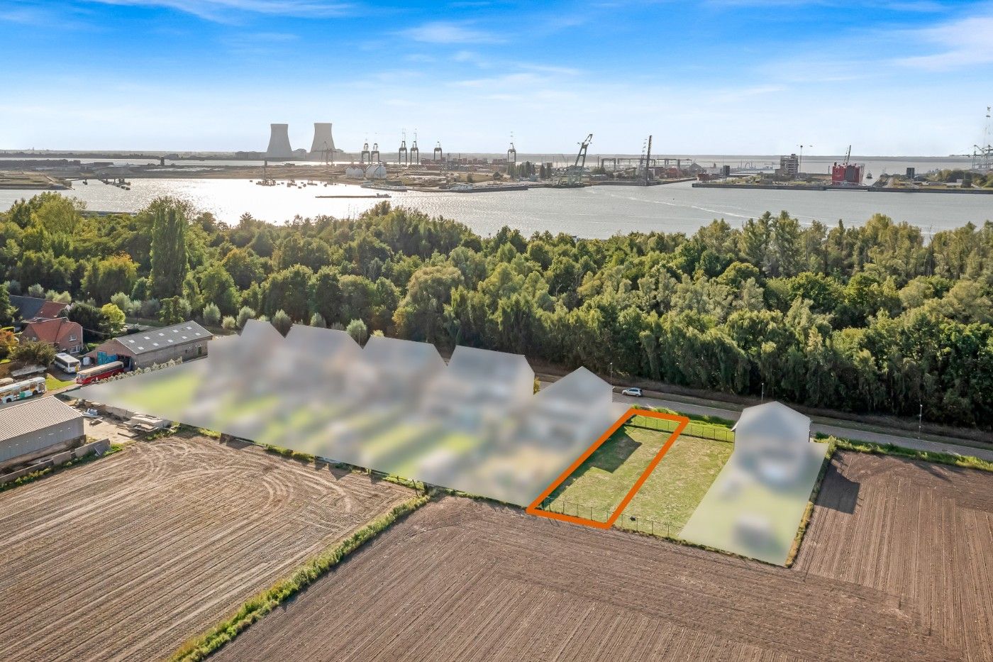 Mooi gelegen bouwgrond van 493m² voor HOB met garage en tuin foto 6