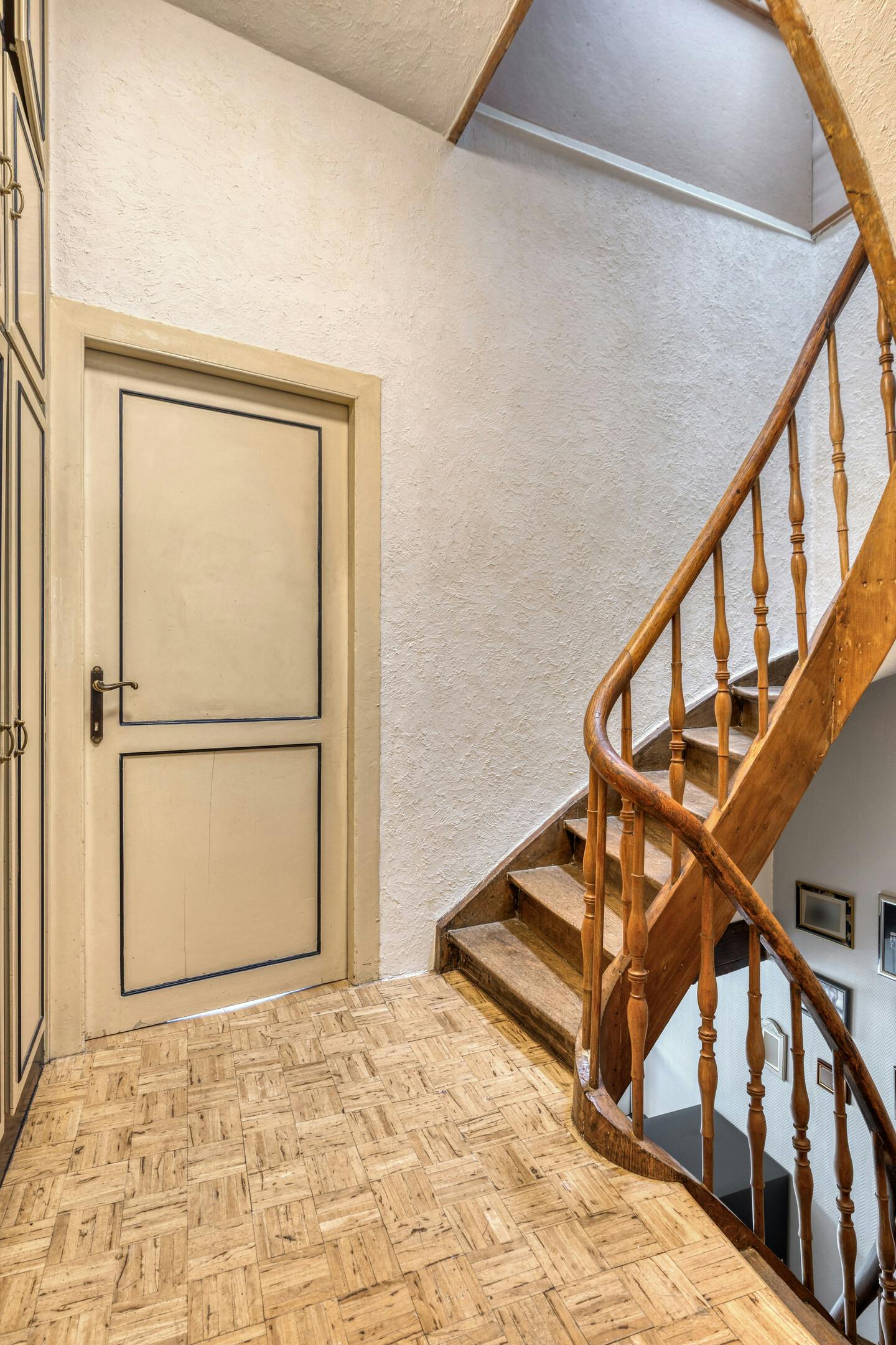 Handelshuis 245 m² te koop in Antwerpen, Lange Koepoortstraat foto 23