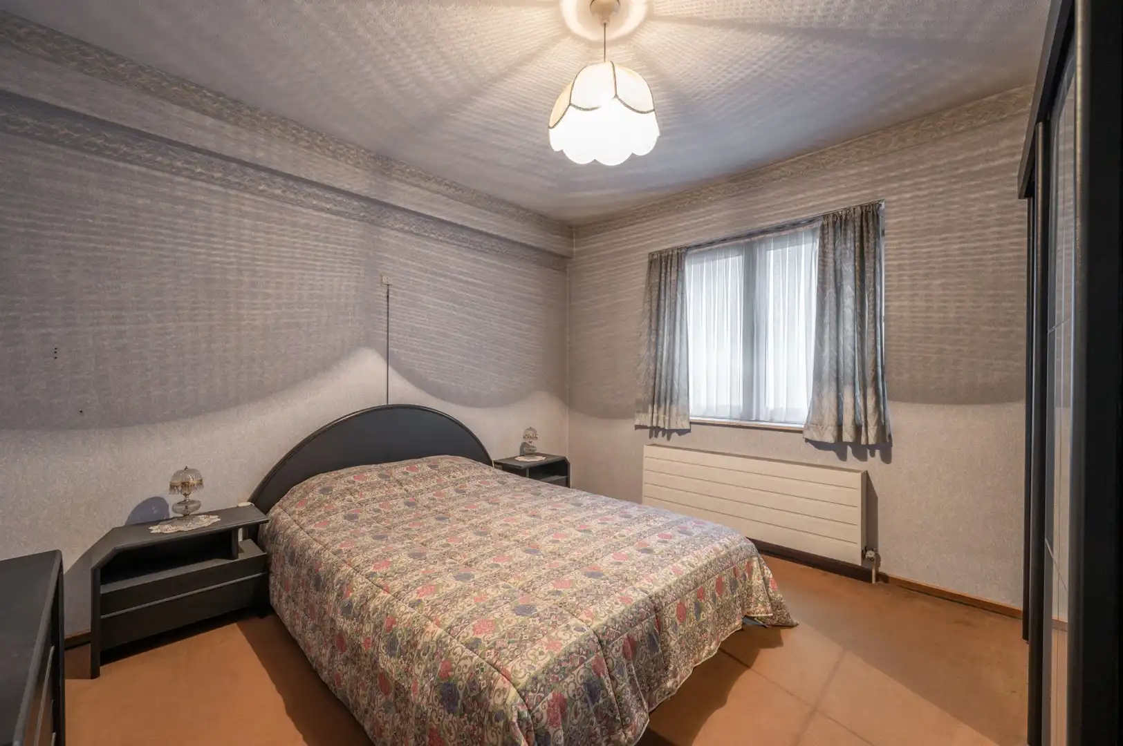 Centraal gelegen appartement met 2 slaapkamers foto 13