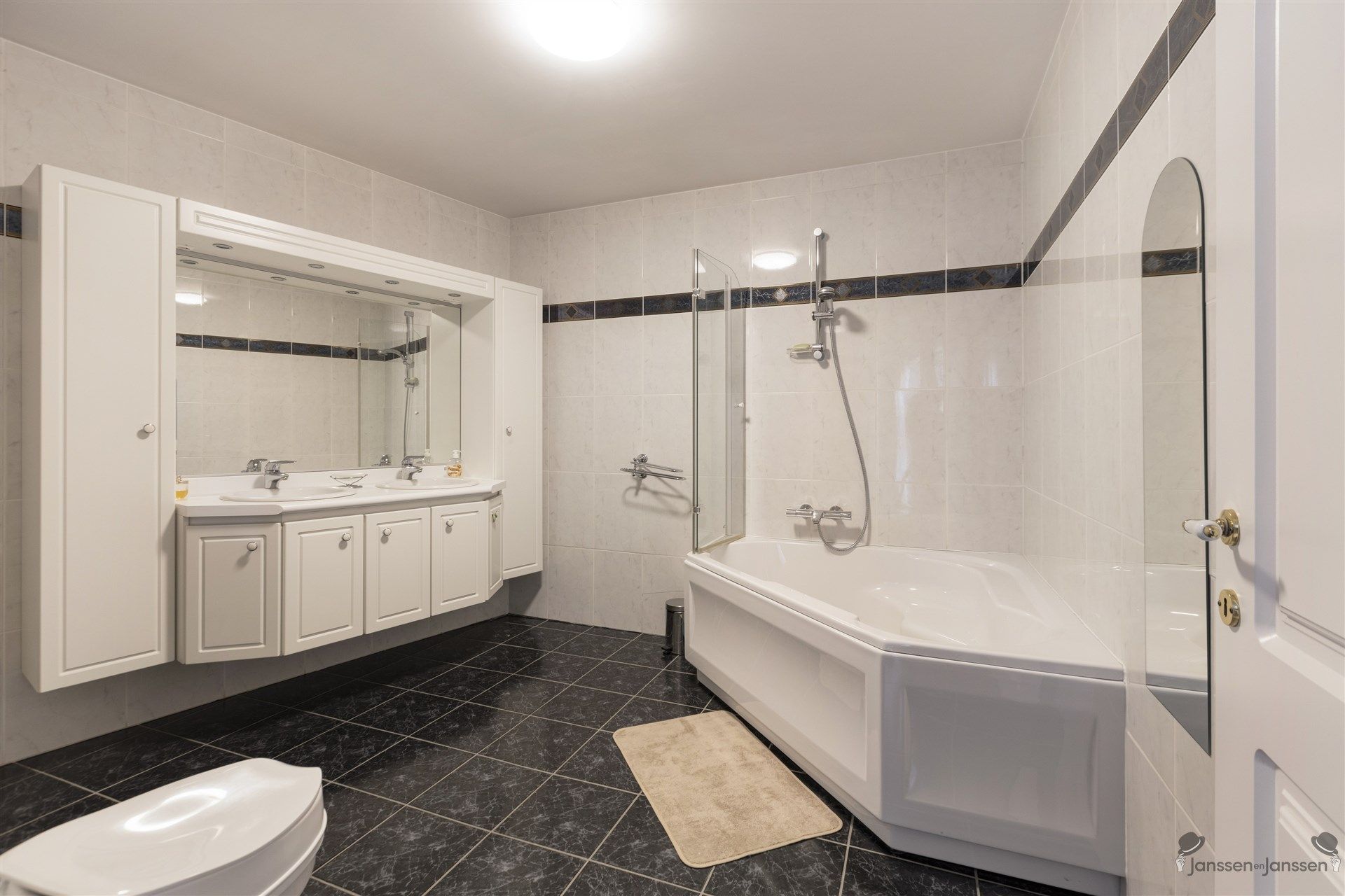 Appartement te koop foto 22