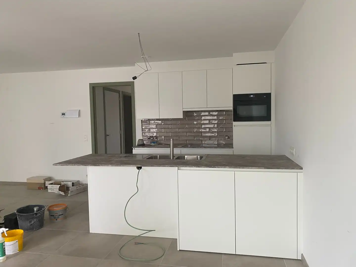 Nieuwbouw gelijkvloers appartement in het centrum foto 3