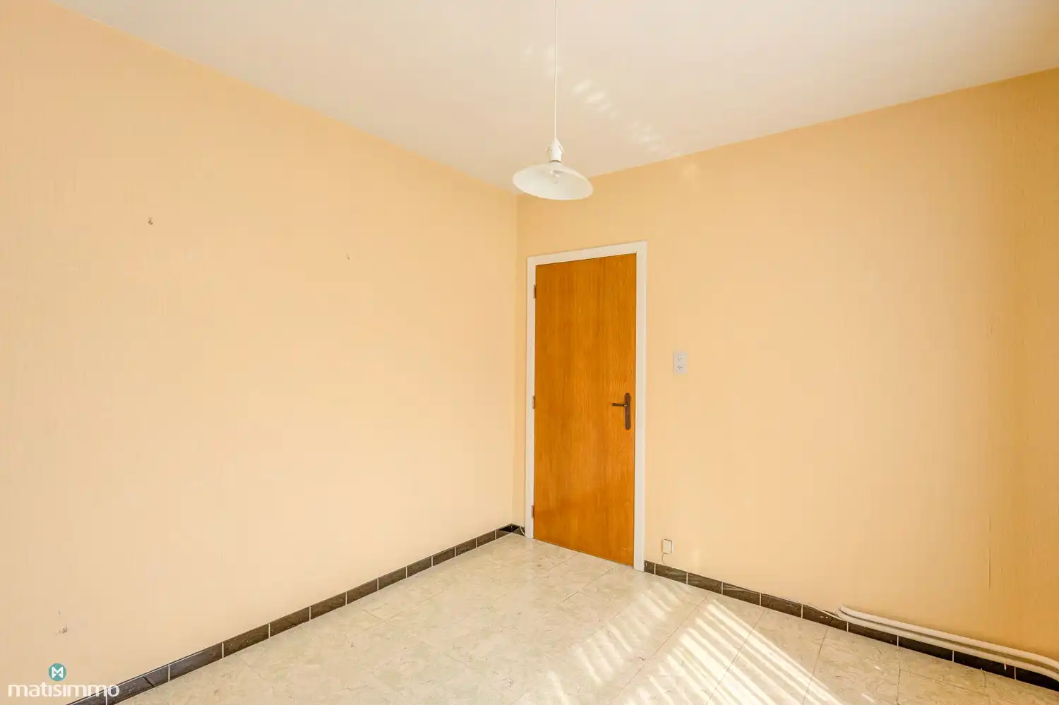 GEZINSWONING MET VIER SLAAPKAMERS IN LANDELIJKE OMGEVING TE GENOELSELDEREN (RIEMST) foto 13