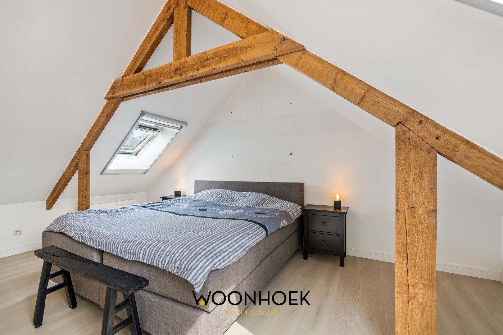 Villa met zwembad & magazijn is residentieel gelegen op 'Staakte' te Lokeren foto 16