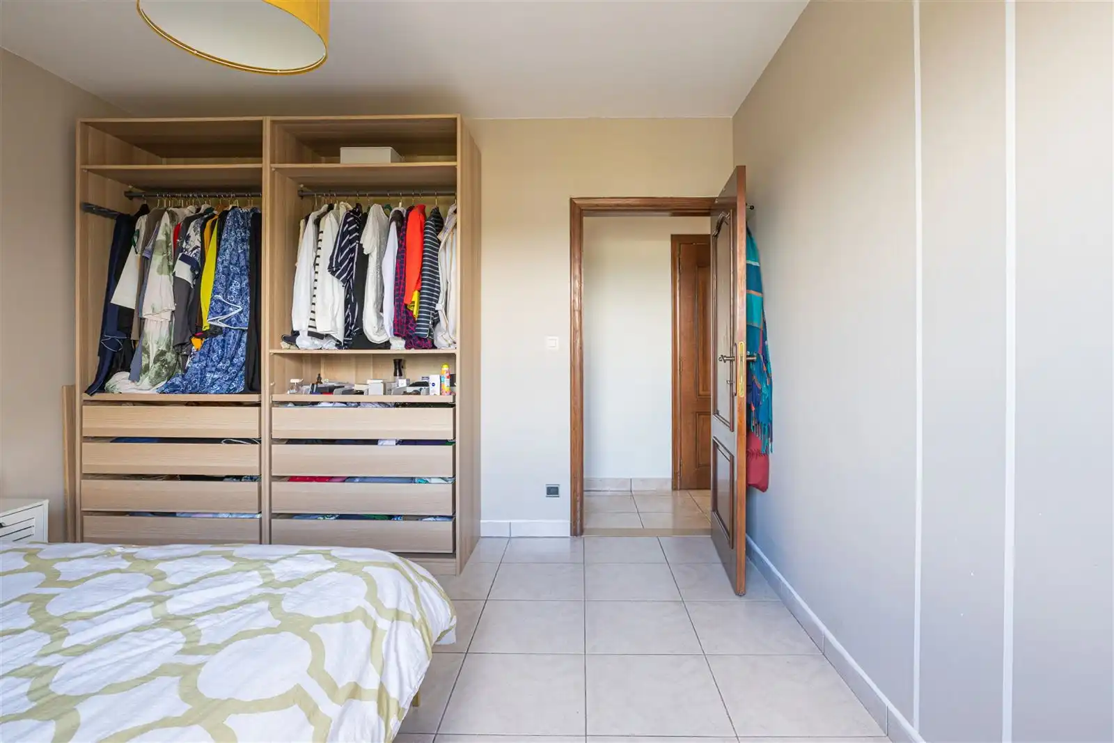 2 slaapkamer appartement met staanplaats en kelder foto 8