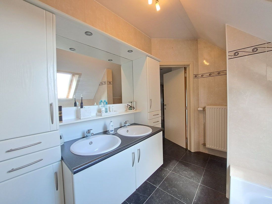 Ruim duplex appartement te Lommel foto 16
