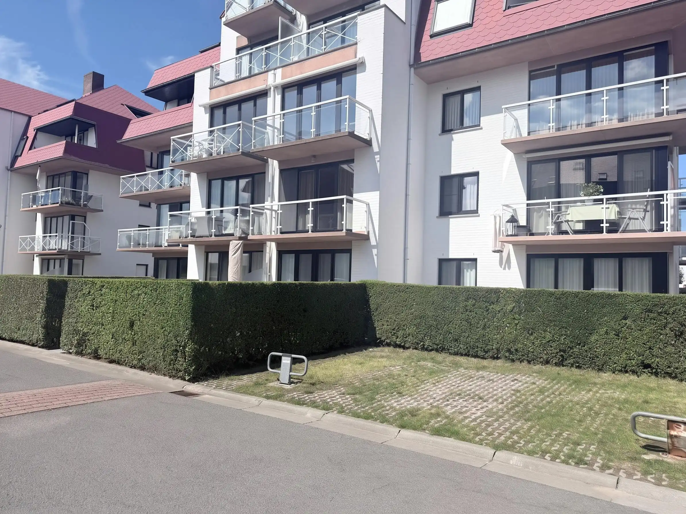 Staanplaats te koop in de Residentie Green Garden! foto 6