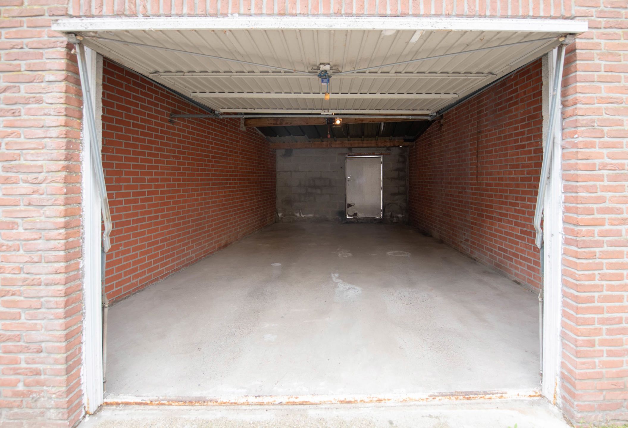 Garagebox te Vroenhoven foto 3
