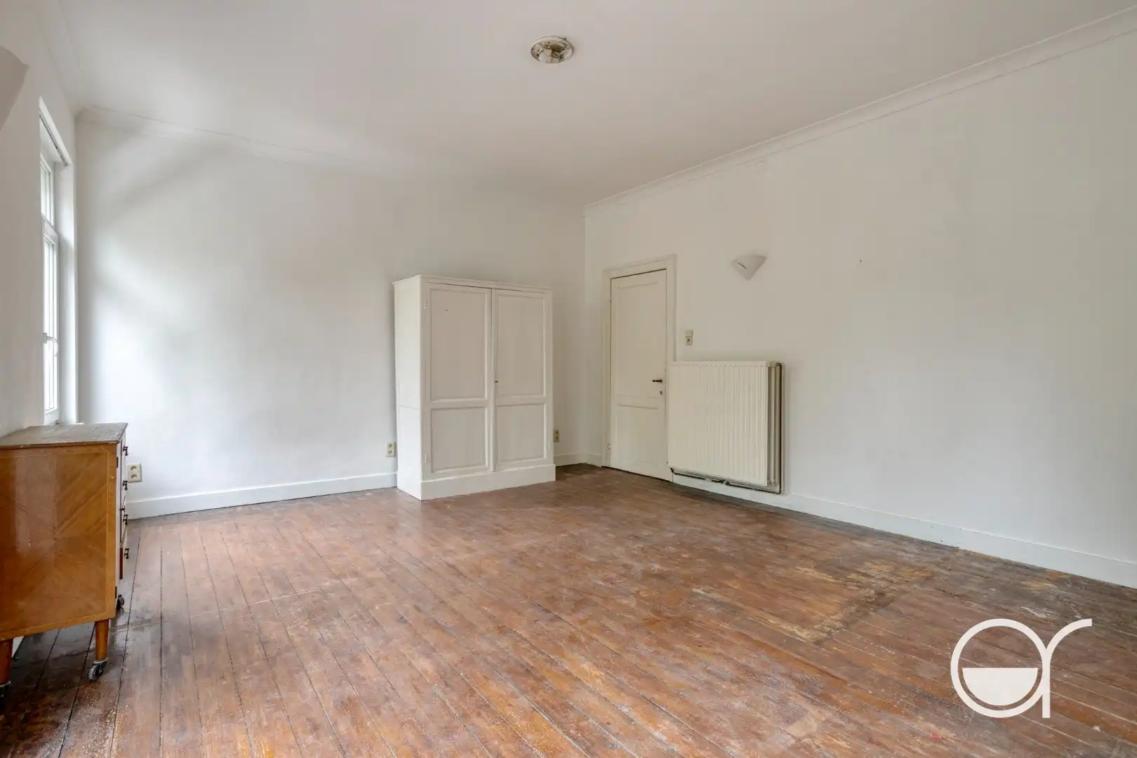 Herenwoning aan Sint-Pietersstation met tuintje en garage foto 18