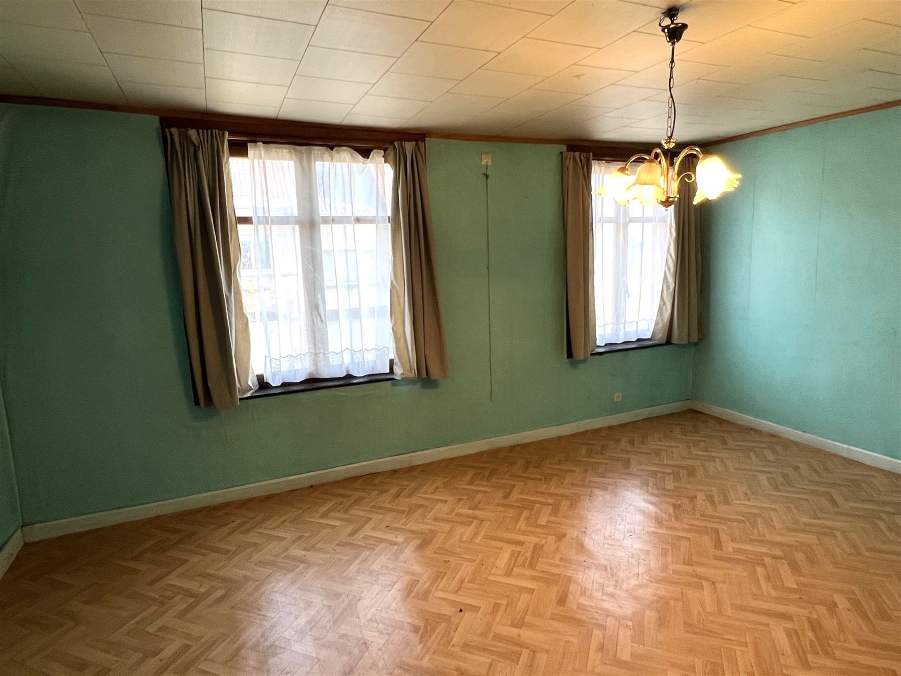 Ruime gezinswoning met 3 slaapkamers en grote tuin  foto 8