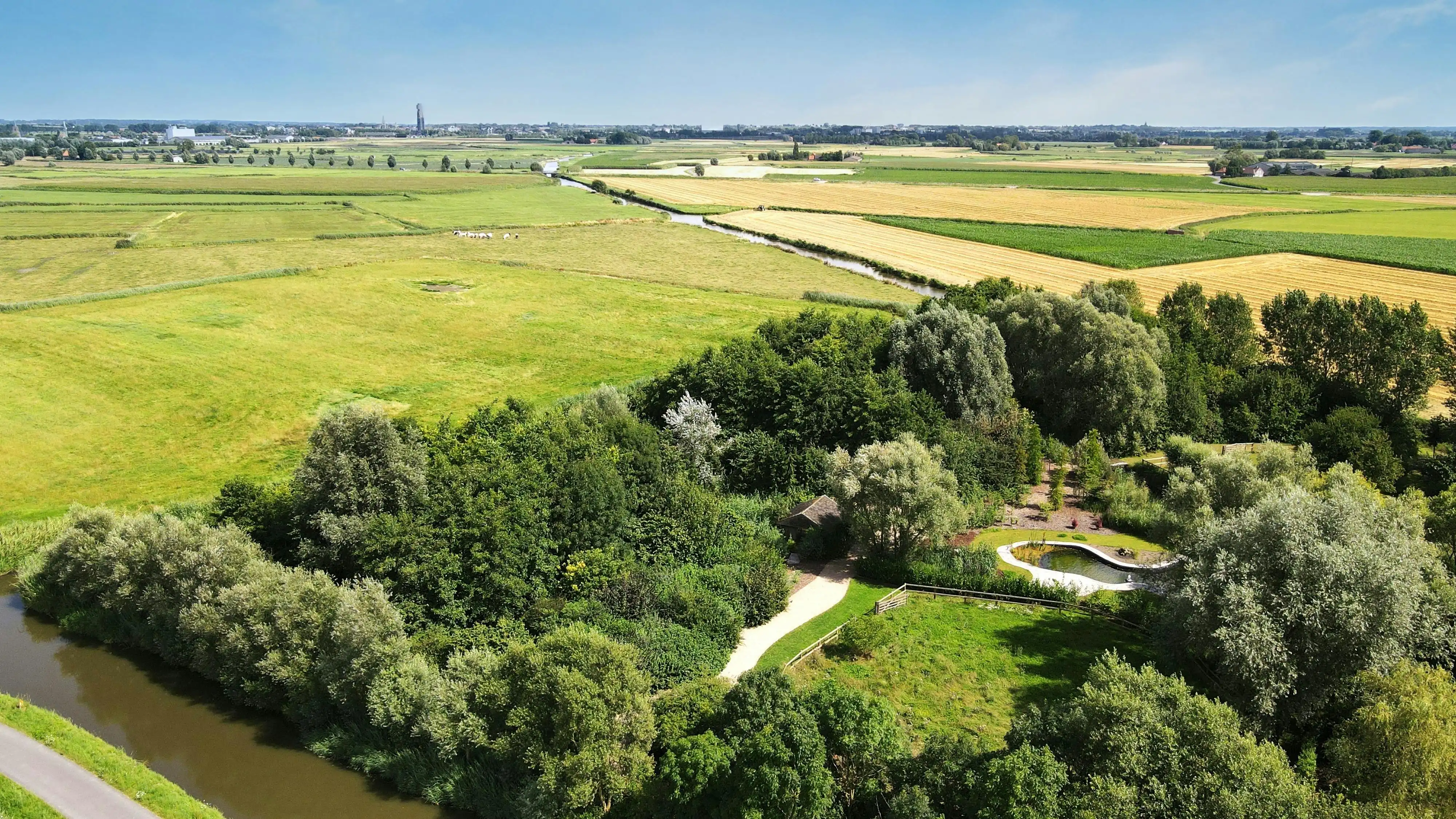 Exclusieve eigendom op 2ha te koop in Diksmuide foto 24