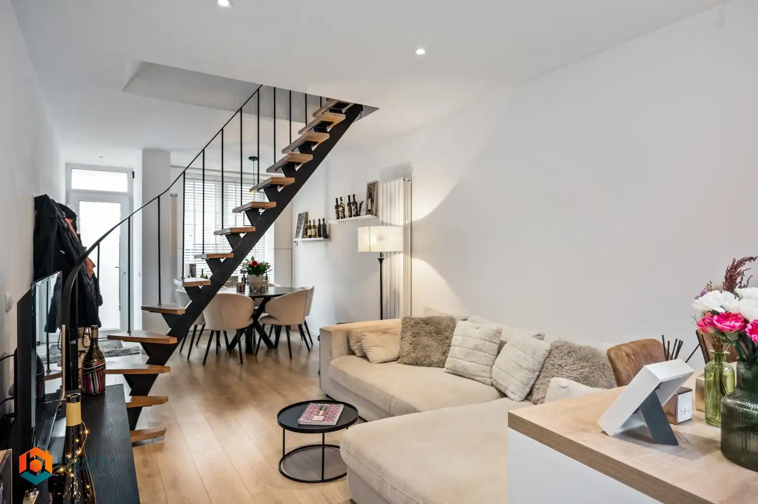 Recent gerenoveerde woning met 2 slpkrs te Mechelen foto 7