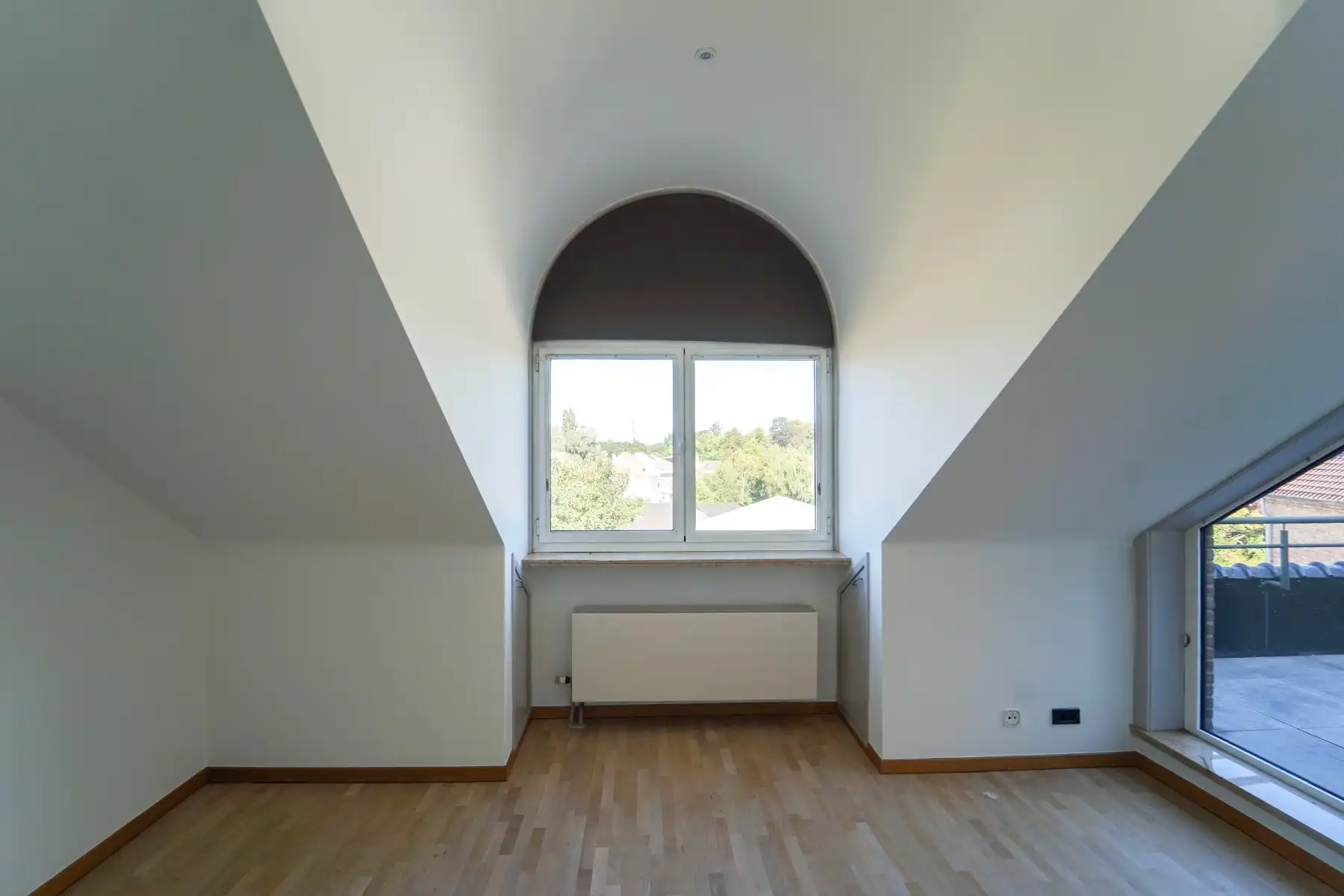 Ruim 2 slaapkamer penthouse te Zwijnaarde foto 14