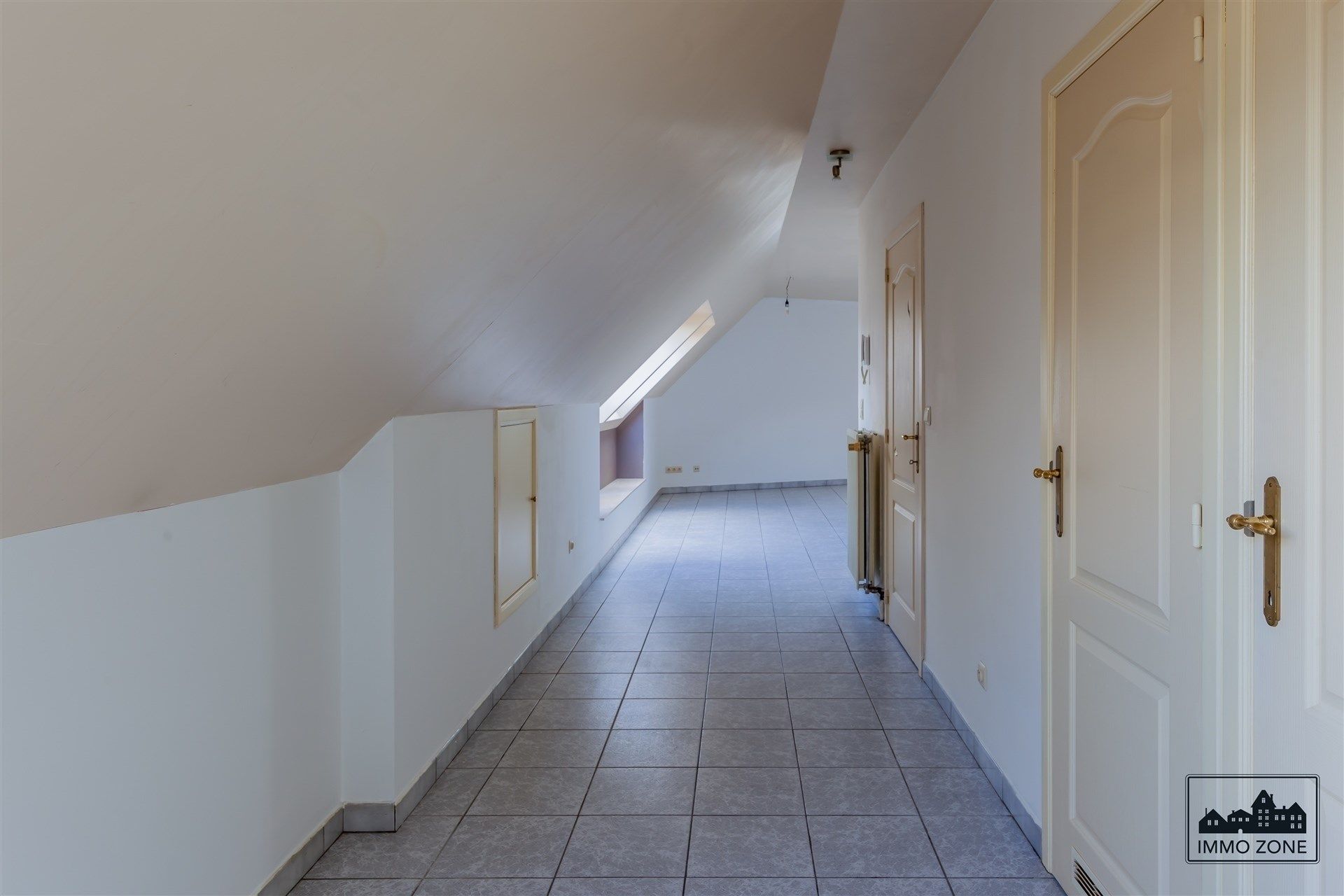 Top appartement centrum Laarne, met staanplaats! foto 14