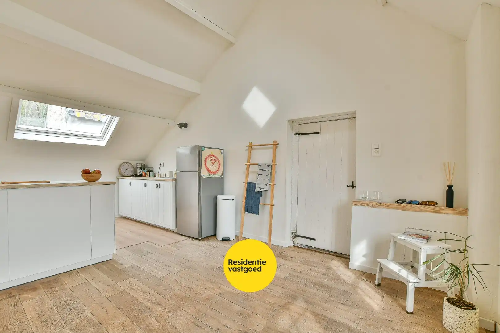 Charmante hoeve op 709m² in bosrijke omgeving aan de kust te koop!  foto 10