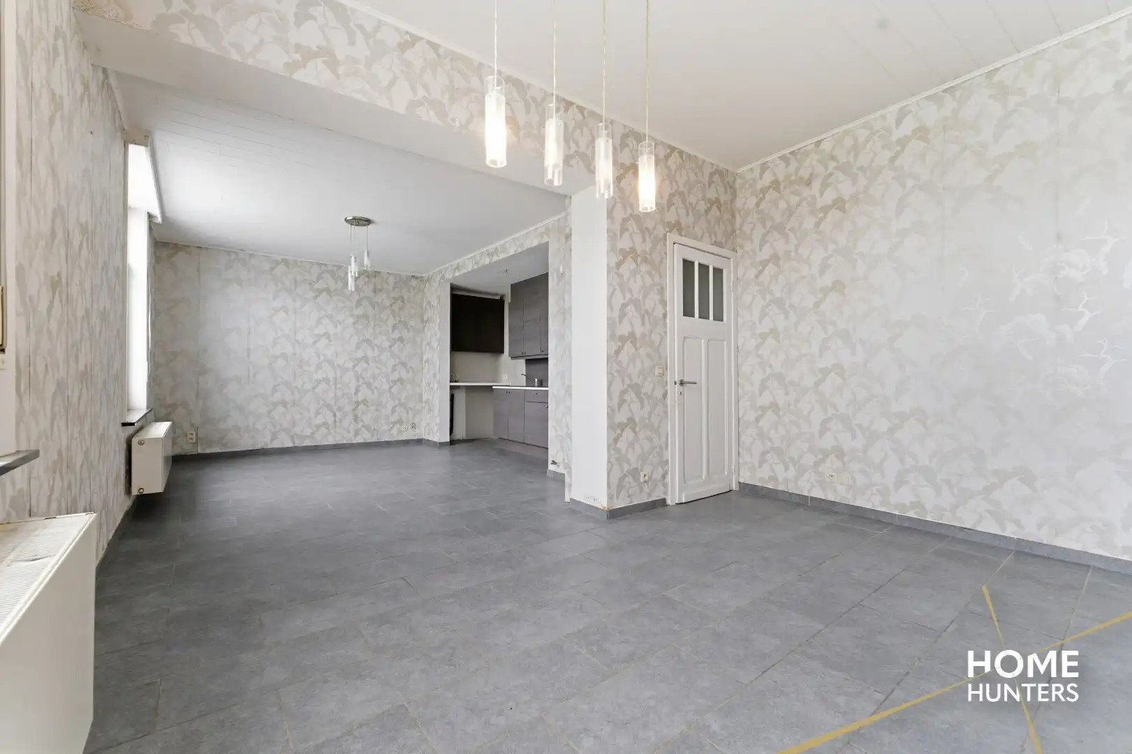 Handelswoning op centrale ligging te Moen! foto 12